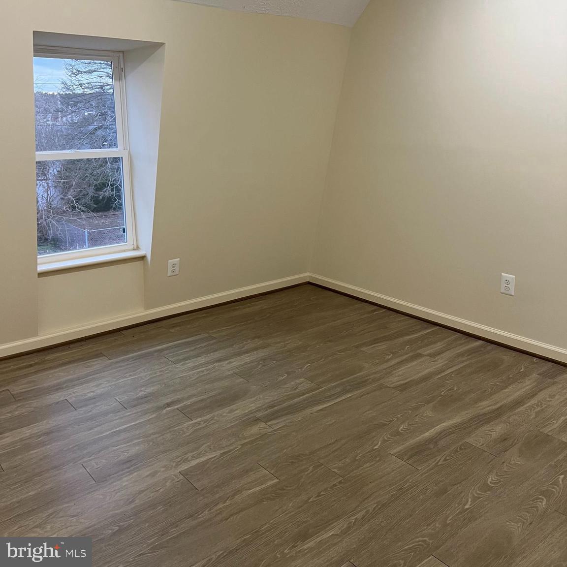 NONE AVAILABLE - Commercial Lease