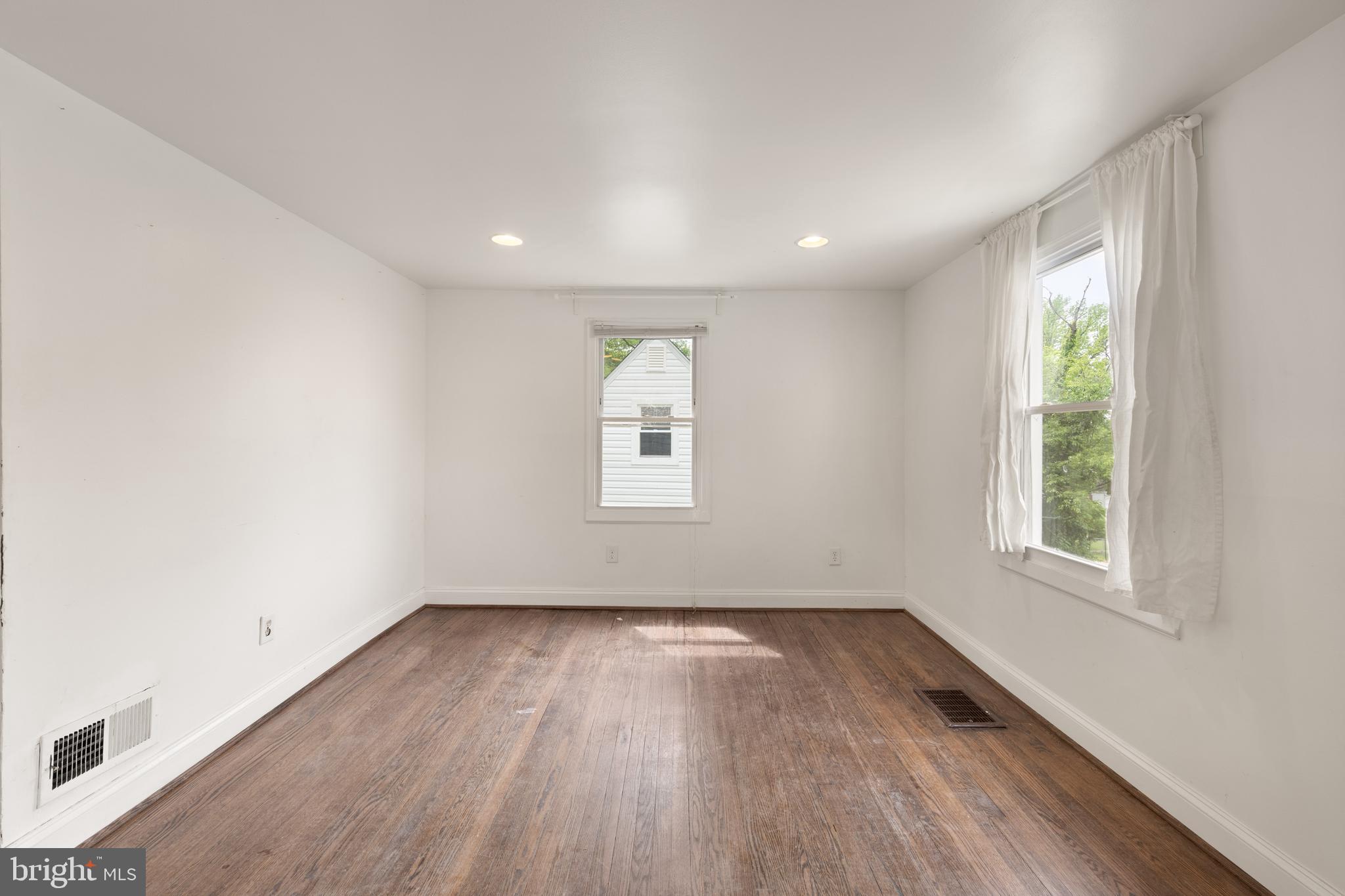 5423 TILDEN ROAD