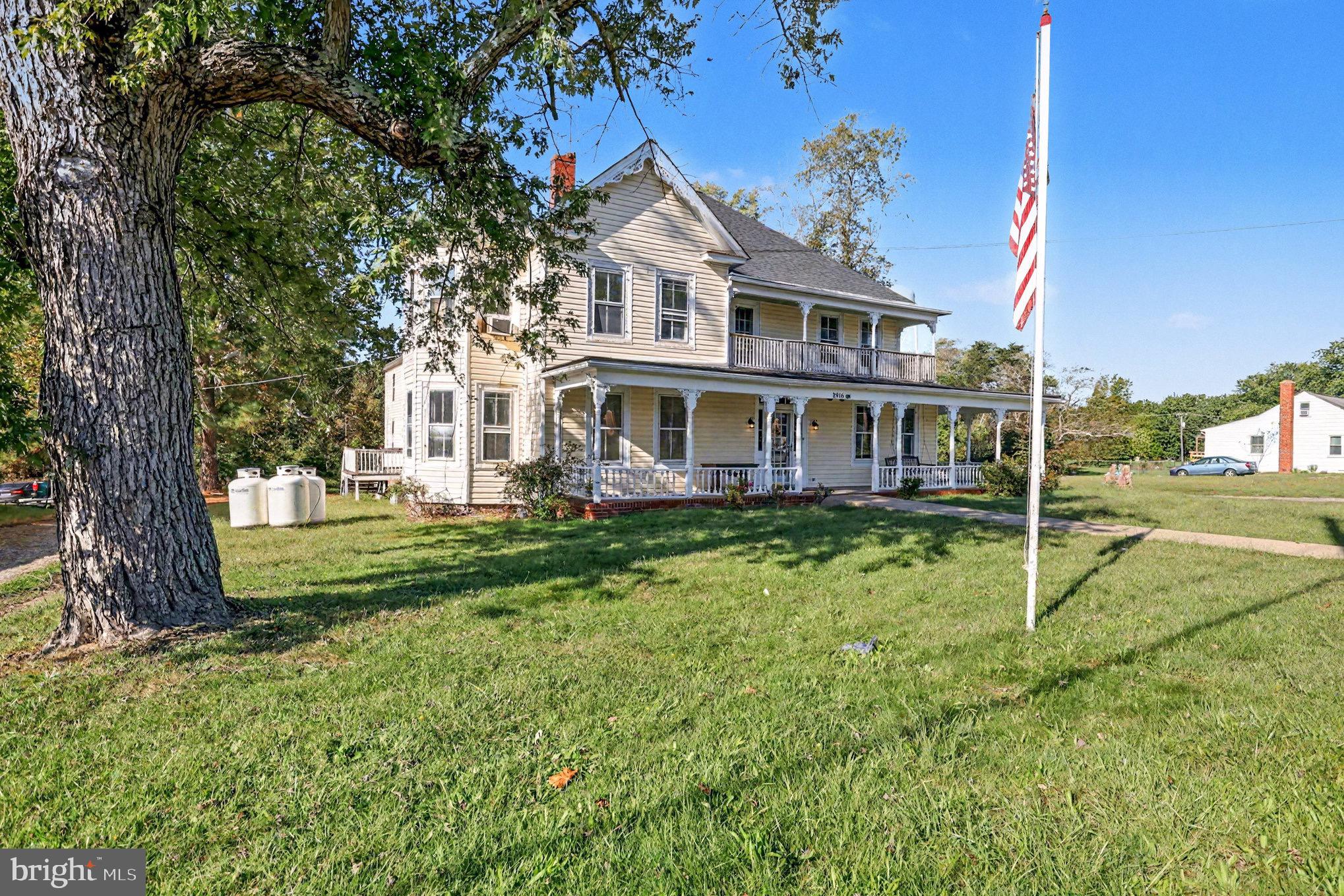 8916 COURTHOUSE ROAD