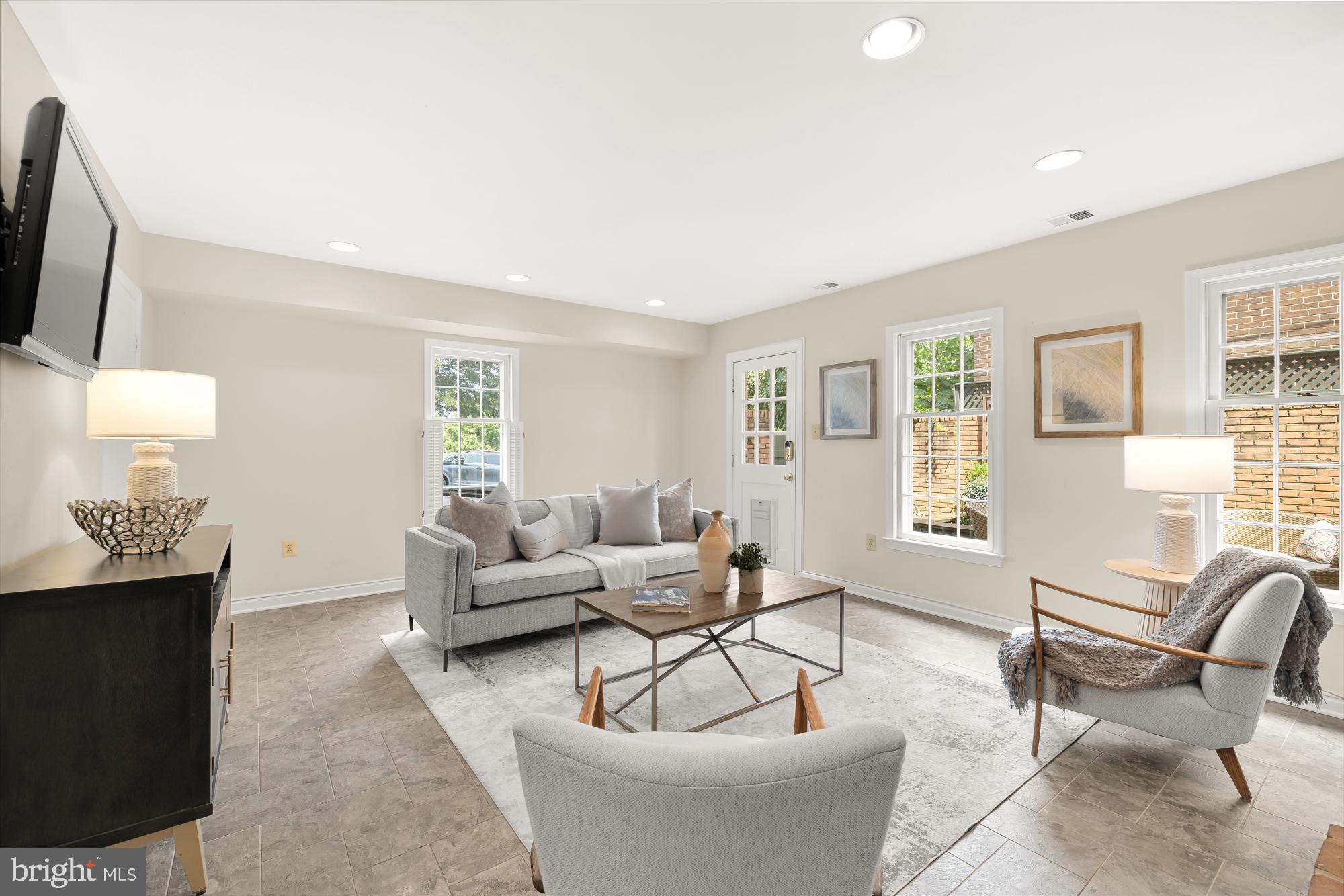 POMMANDER WALK - Residential