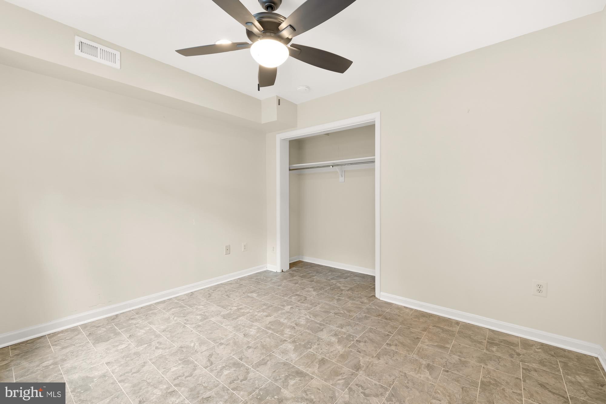 POMMANDER WALK - Residential