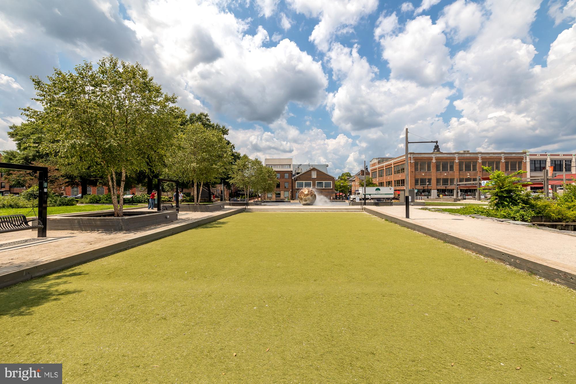 POMMANDER WALK - Residential