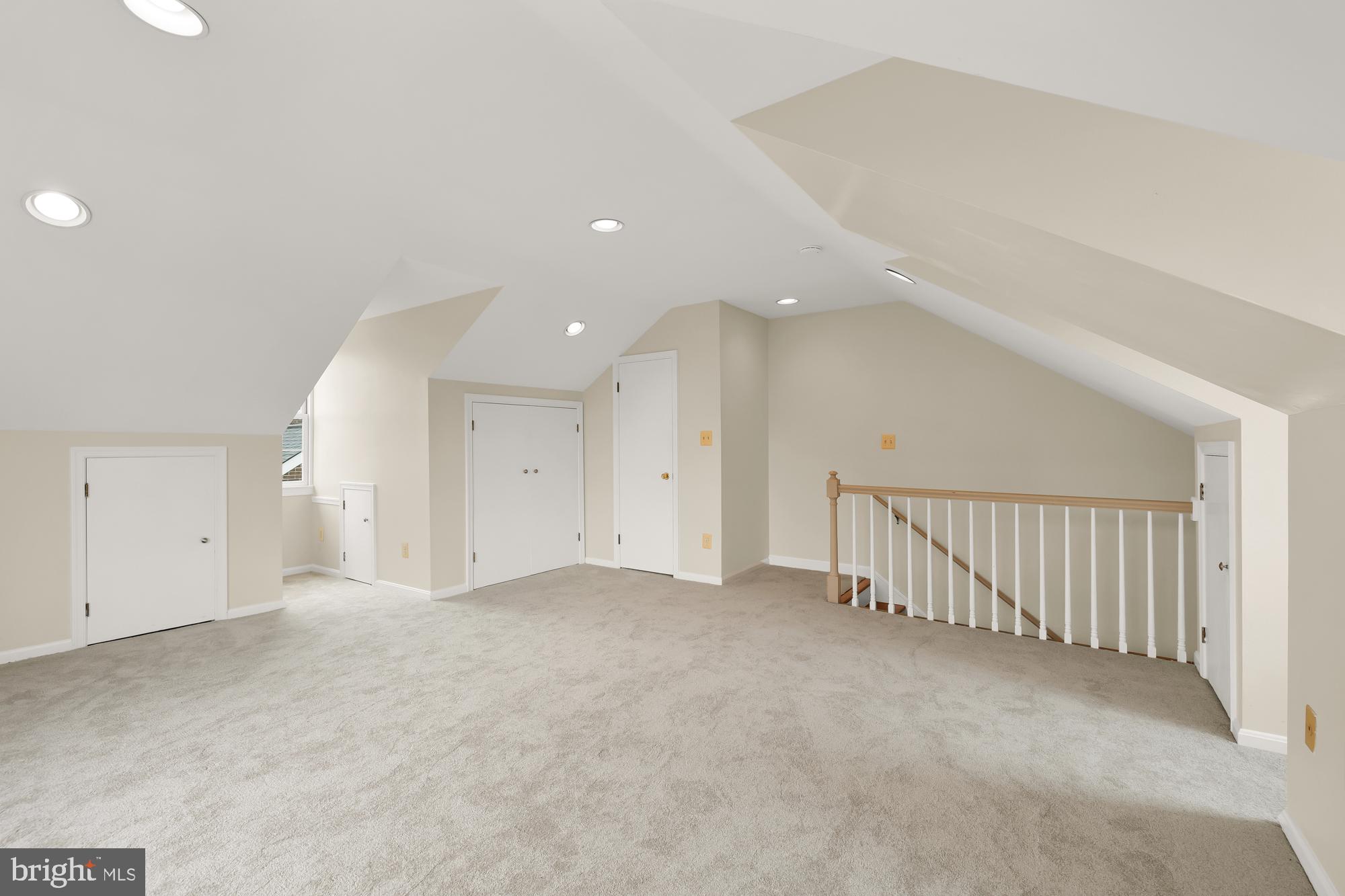 POMMANDER WALK - Residential