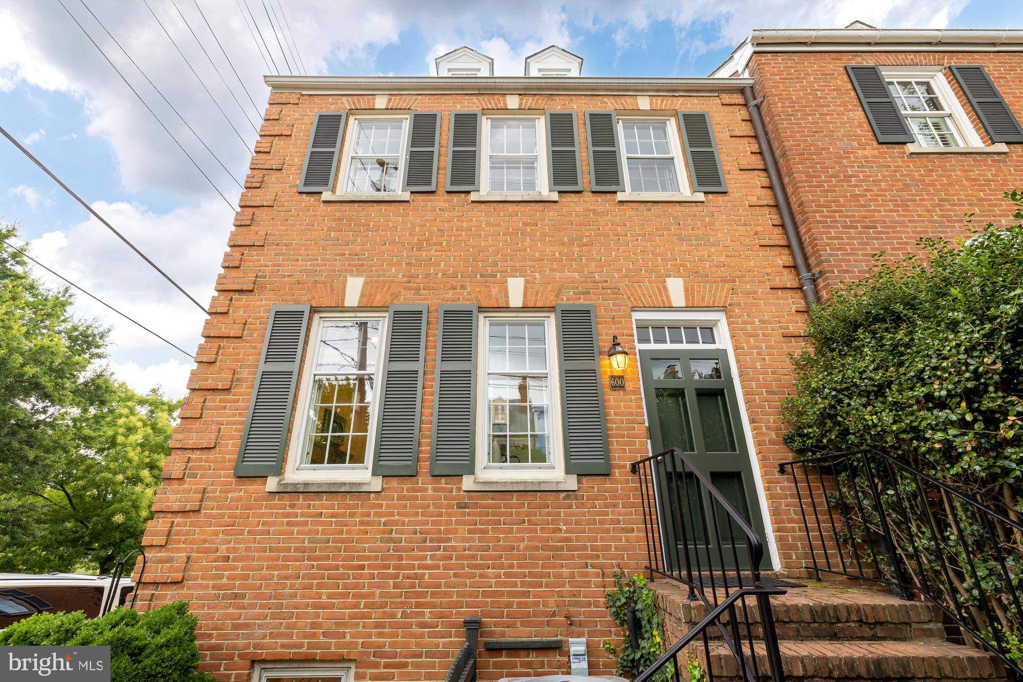 POMMANDER WALK - Residential