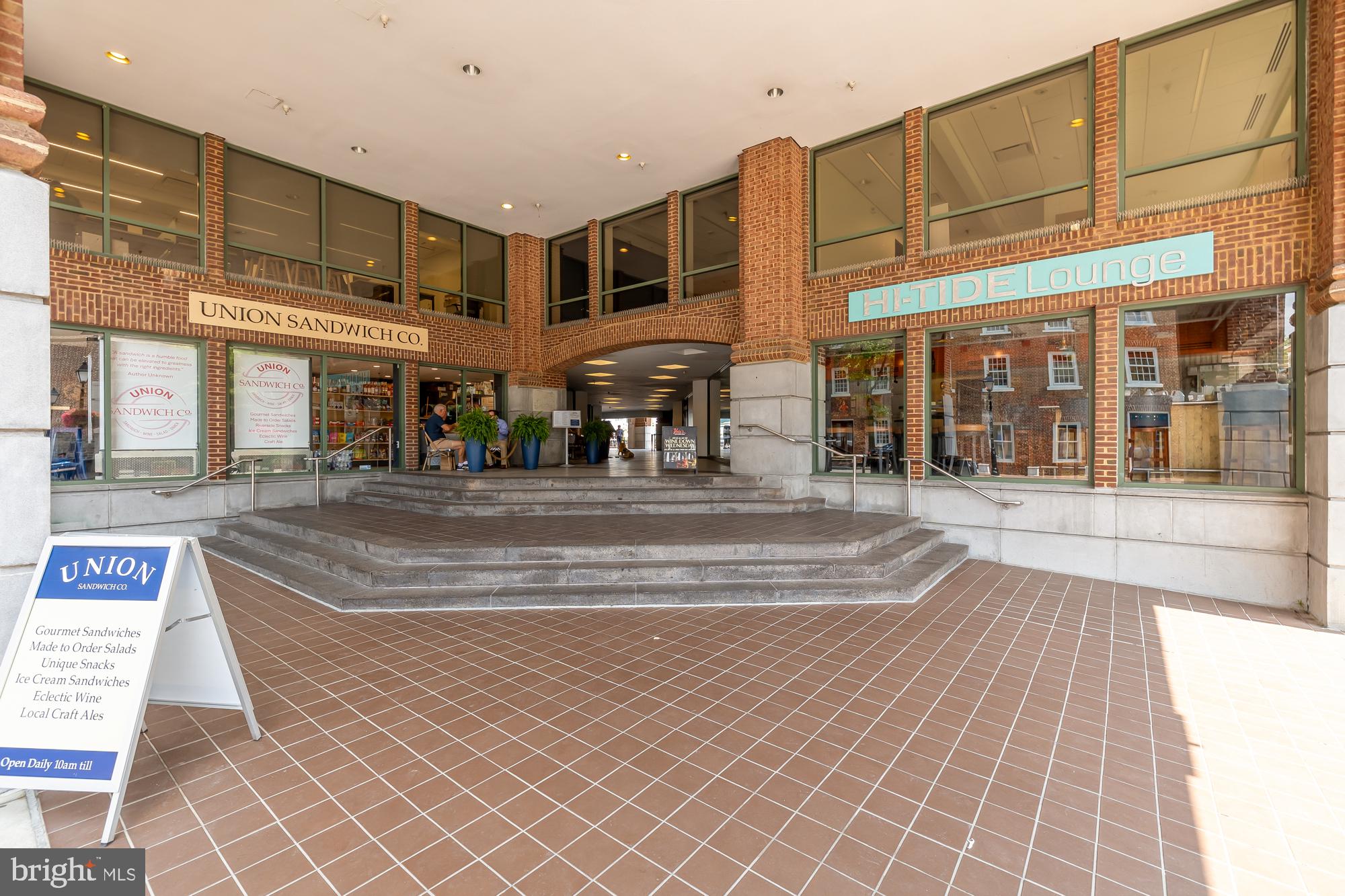 POMMANDER WALK - Residential