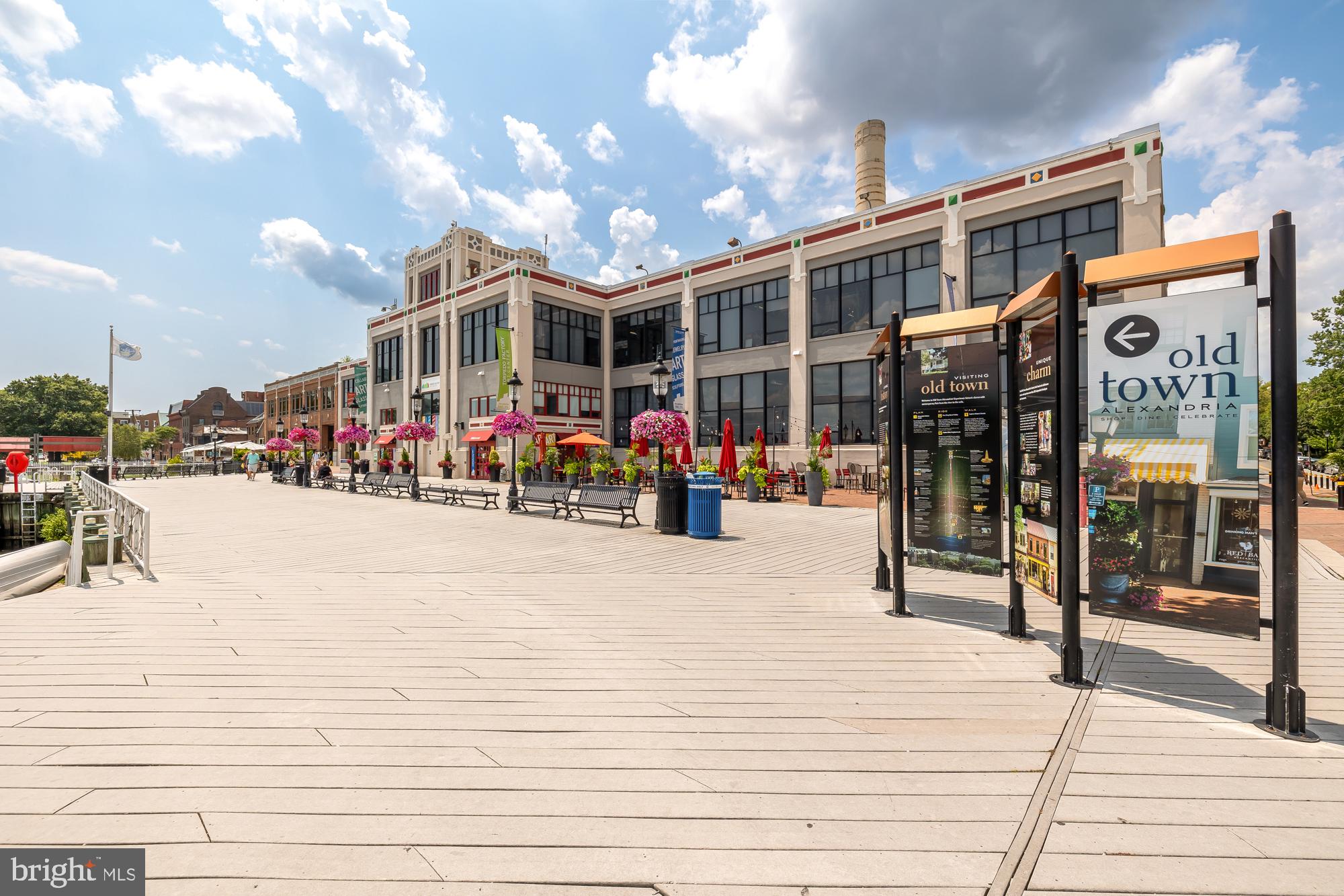 POMMANDER WALK - Residential