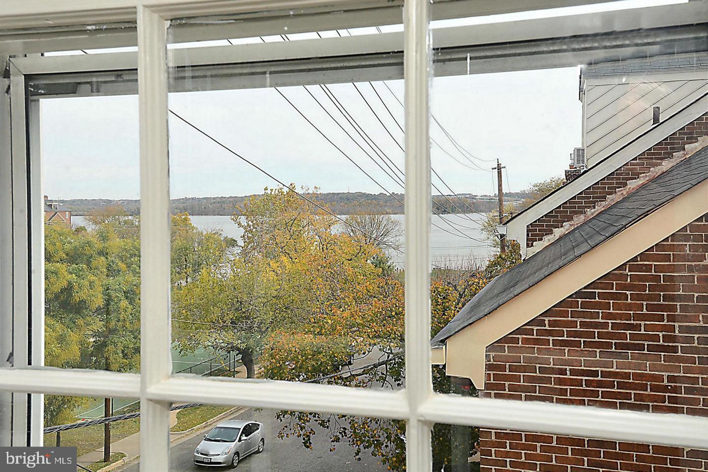 POMMANDER WALK - Residential