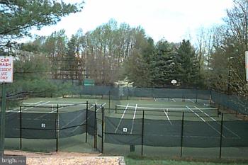 ROTONDA - Residential Lease