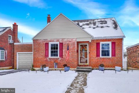 2006 ORANGE STREET YORK PA 17404