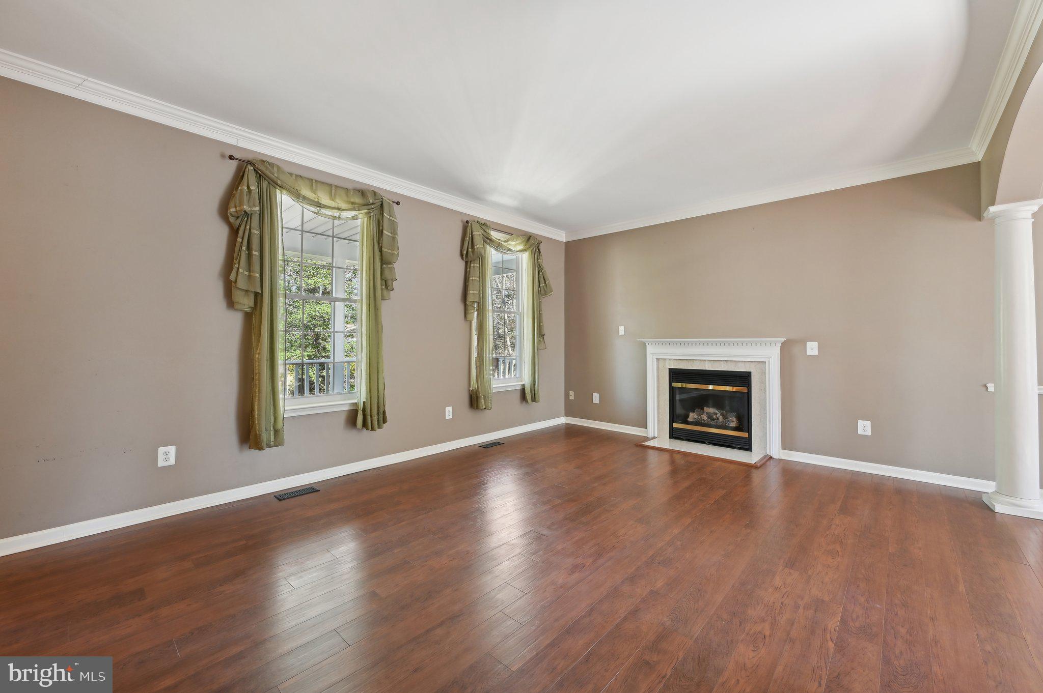 SUNRISE BEACH - Residential