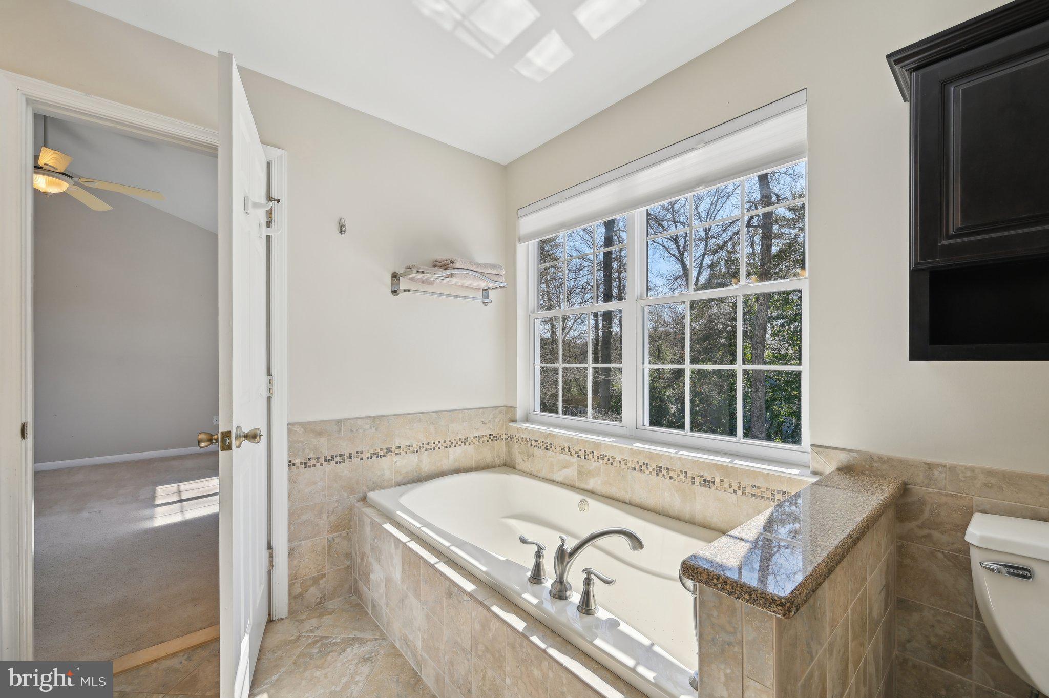 SUNRISE BEACH - Residential