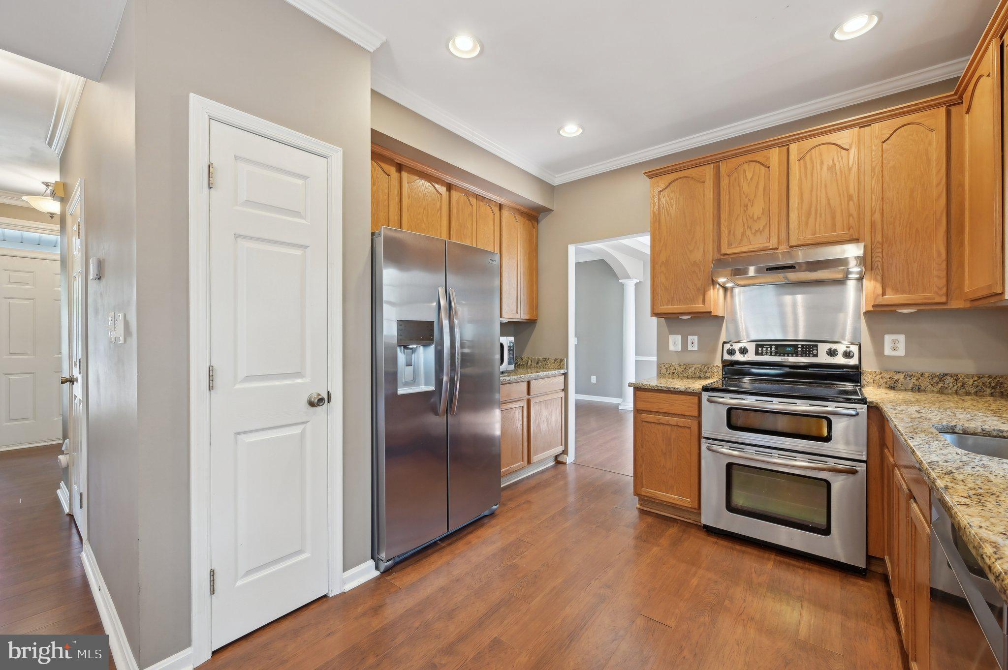 SUNRISE BEACH - Residential