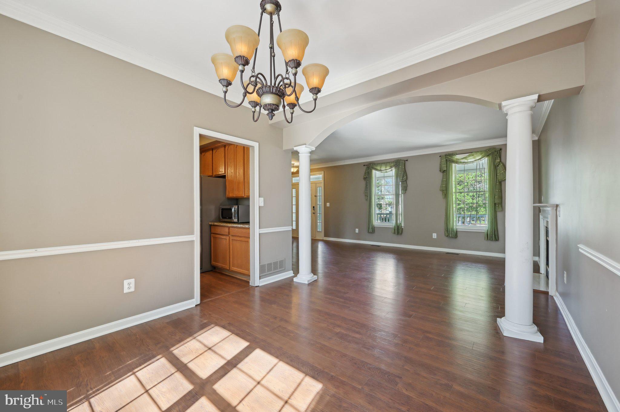 SUNRISE BEACH - Residential