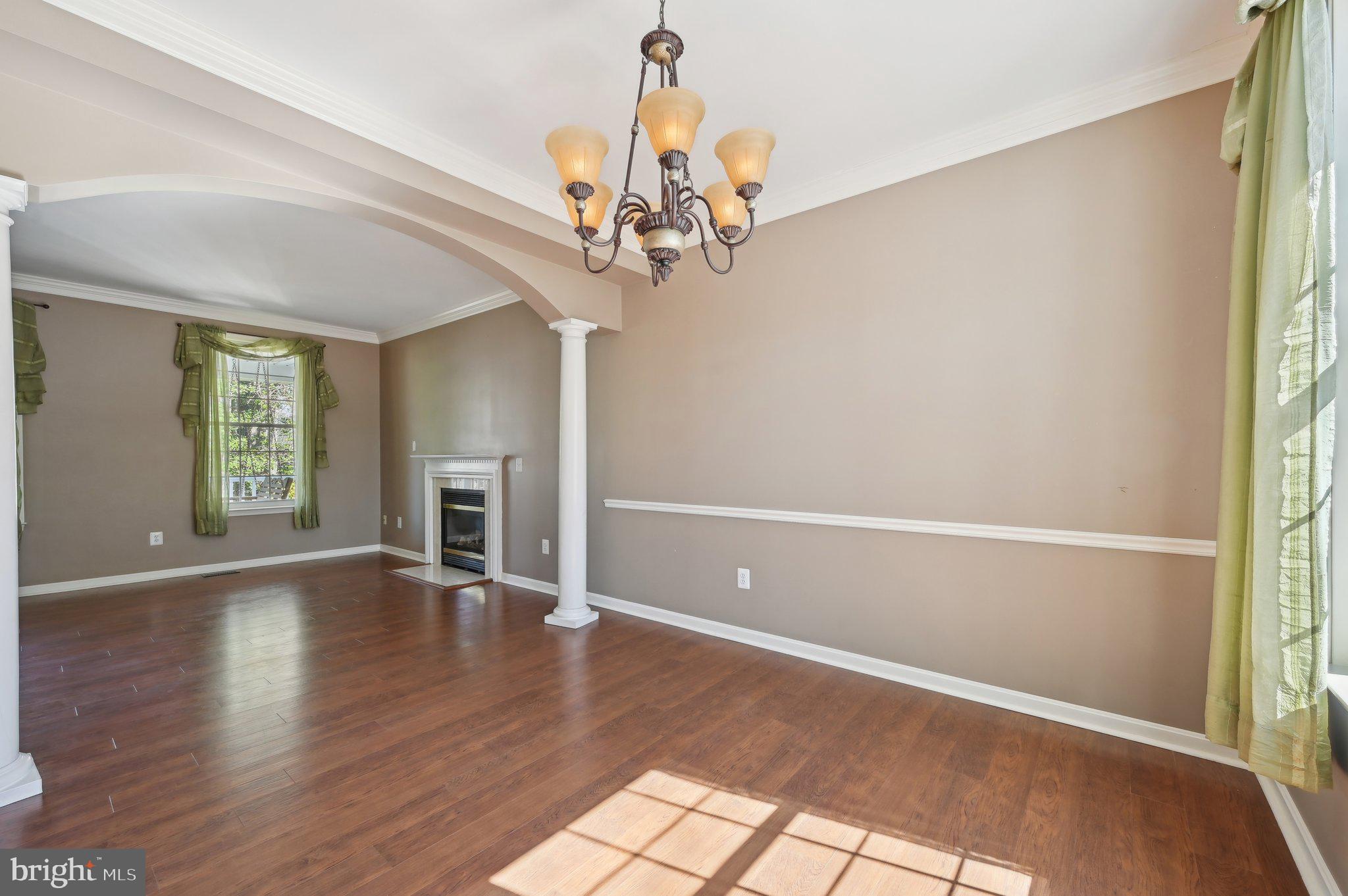 SUNRISE BEACH - Residential