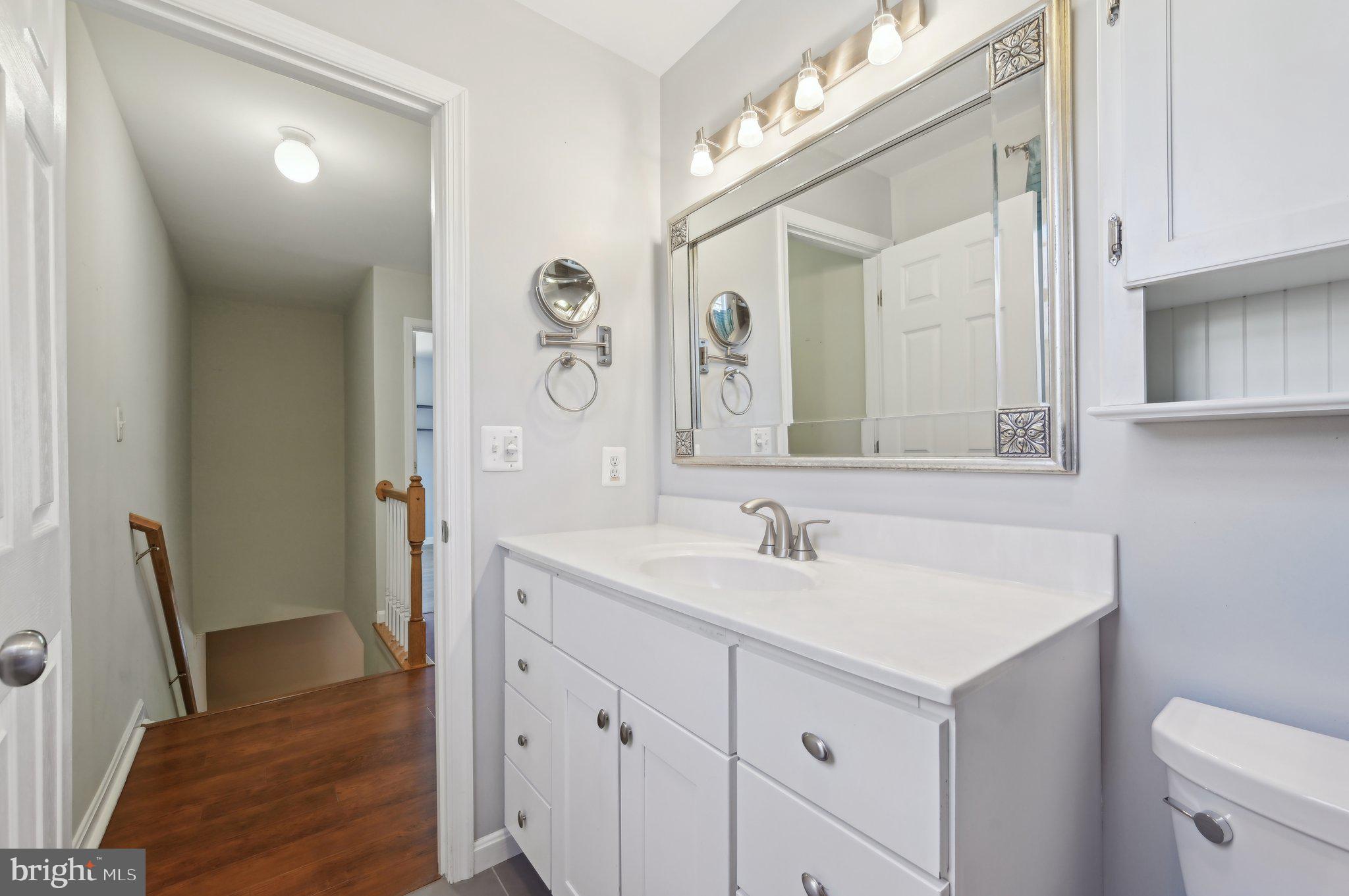 SUNRISE BEACH - Residential