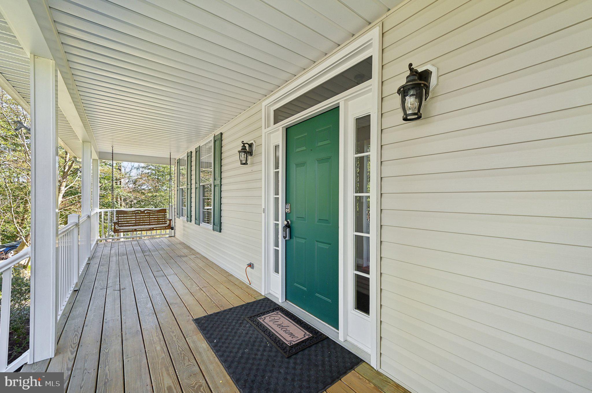 SUNRISE BEACH - Residential