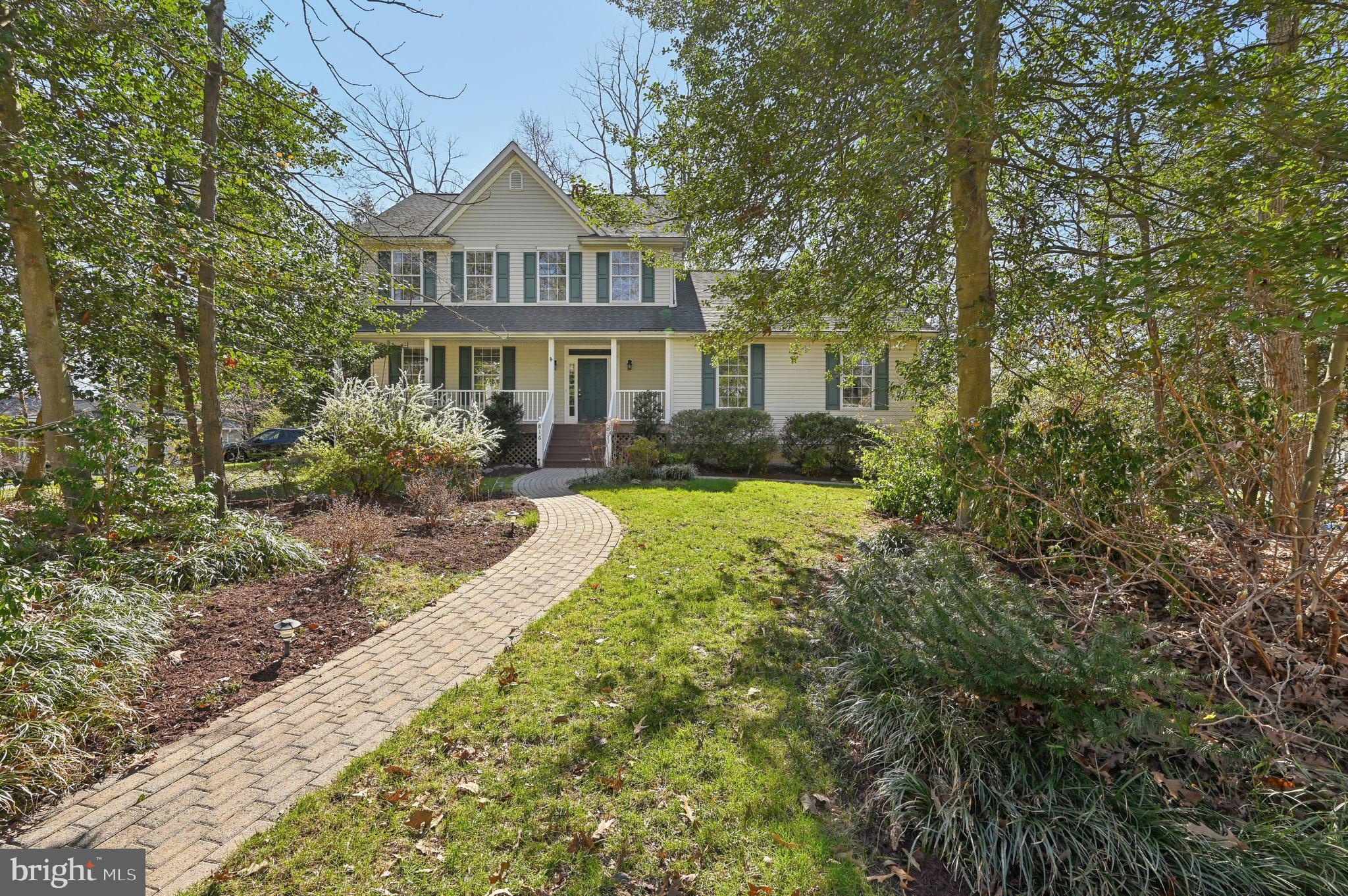 SUNRISE BEACH - Residential