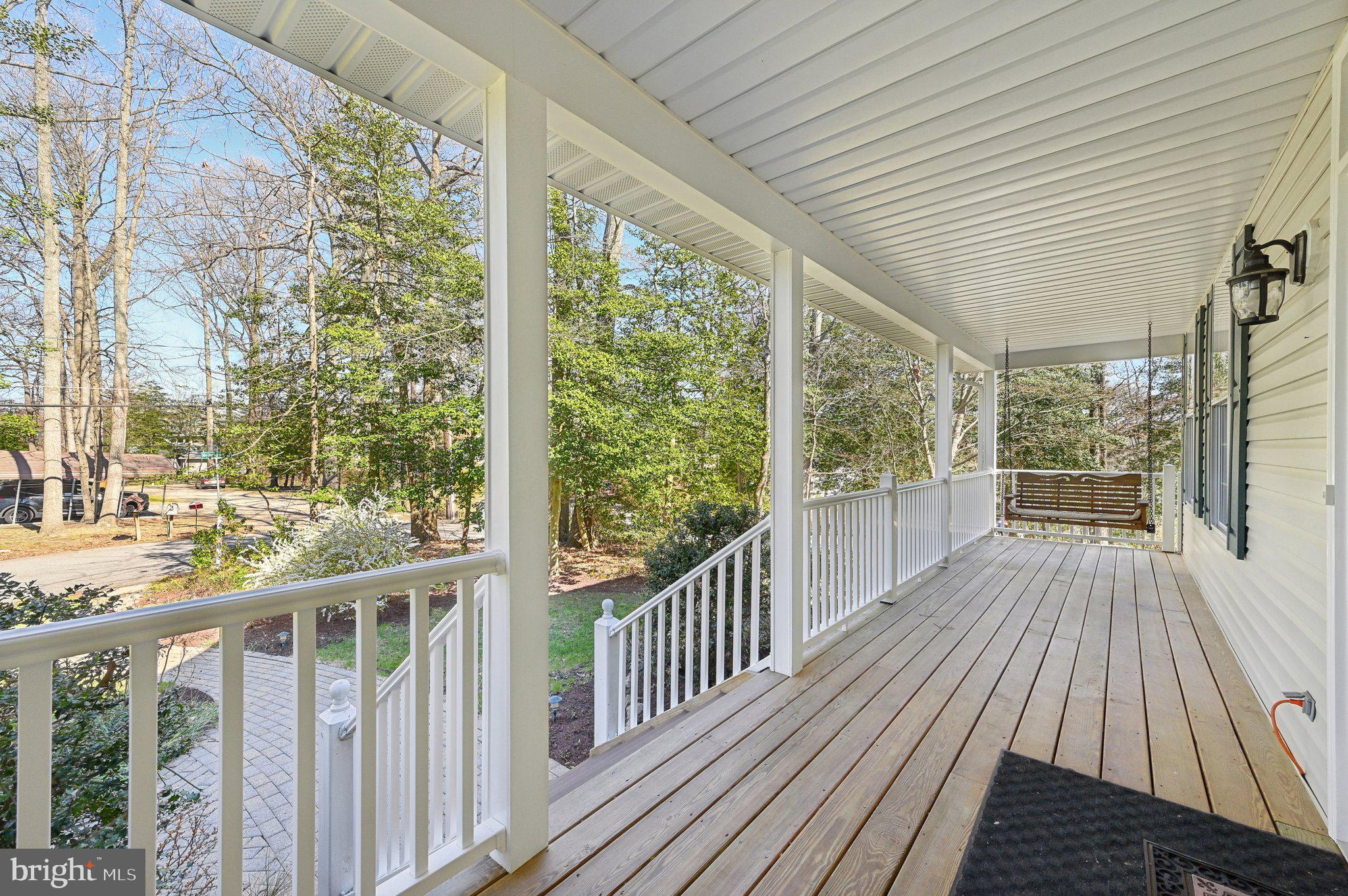 SUNRISE BEACH - Residential