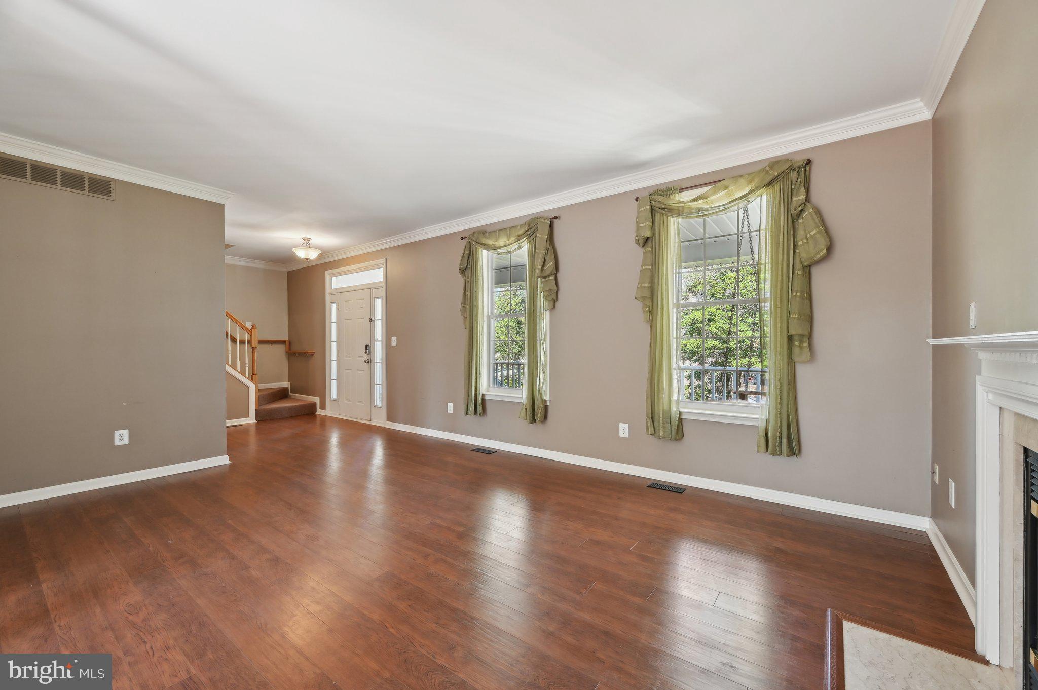 SUNRISE BEACH - Residential