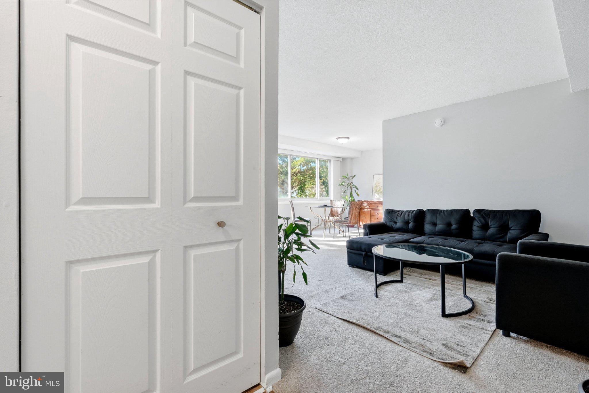 4410 OGLETHORPE 215