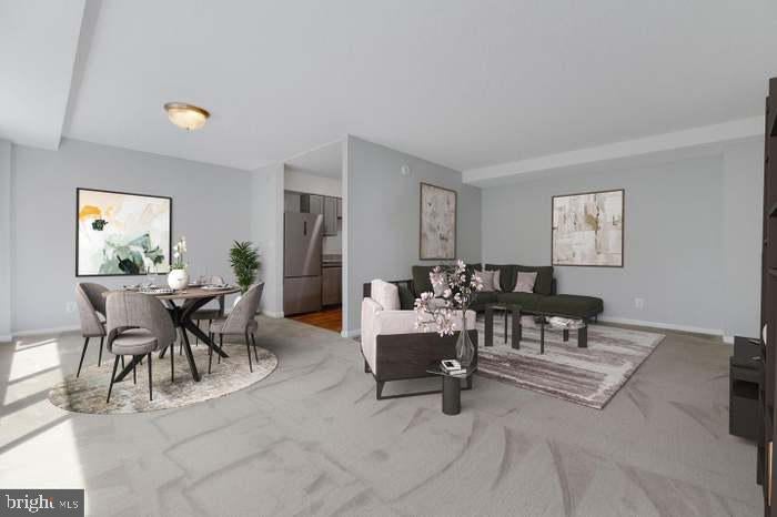 4410 OGLETHORPE 215