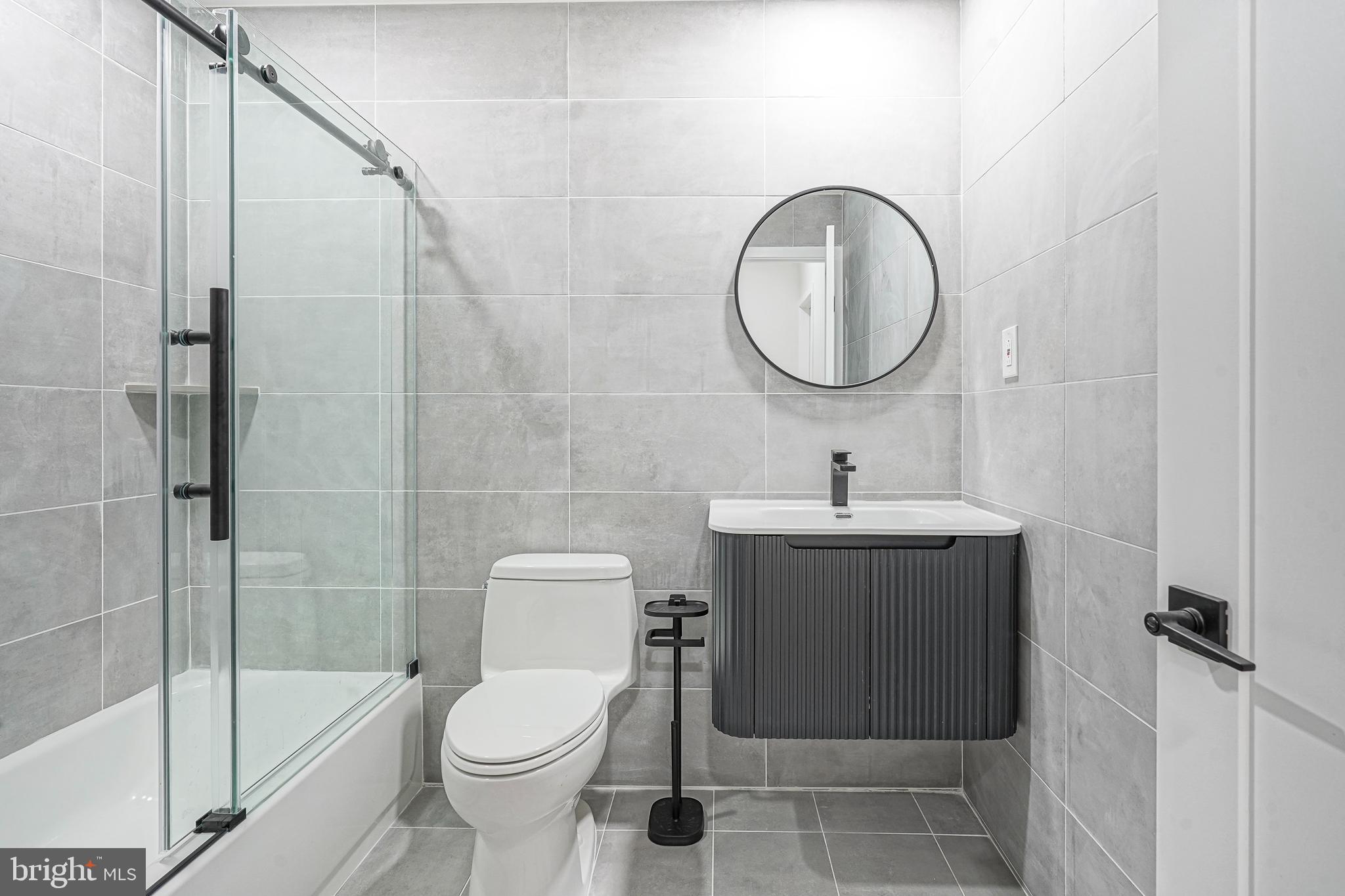 PASSYUNK SQUARE - Residential