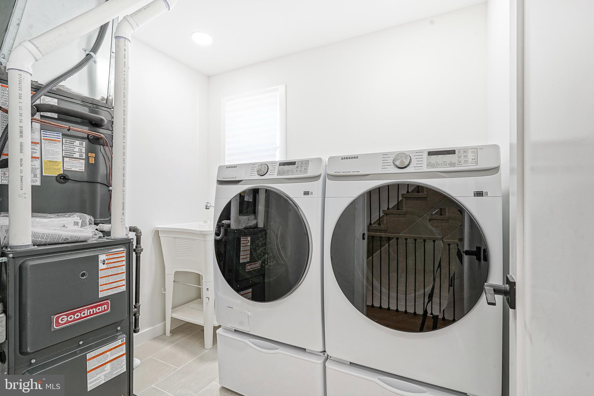 PASSYUNK SQUARE - Residential