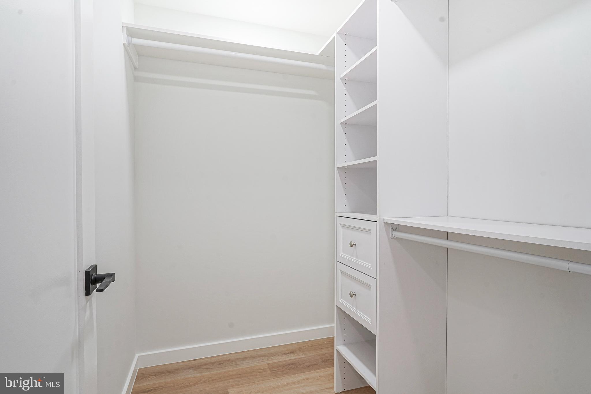 PASSYUNK SQUARE - Residential