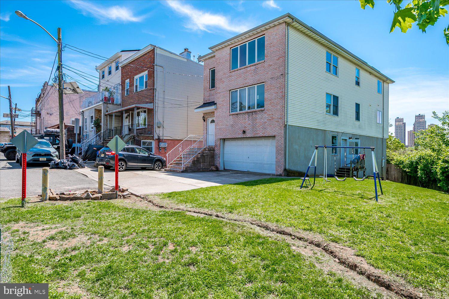 7 VINE STREET