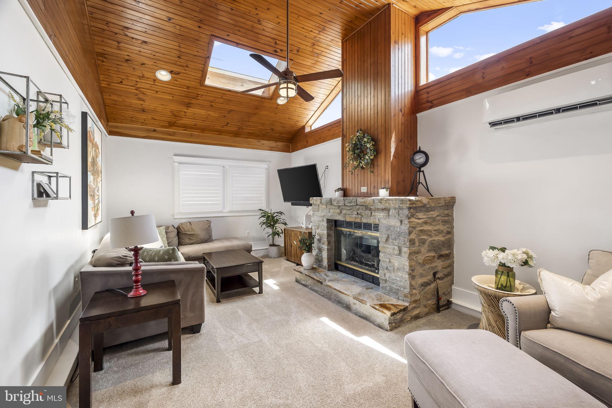 NORTH SEVERNA PARK - Residential