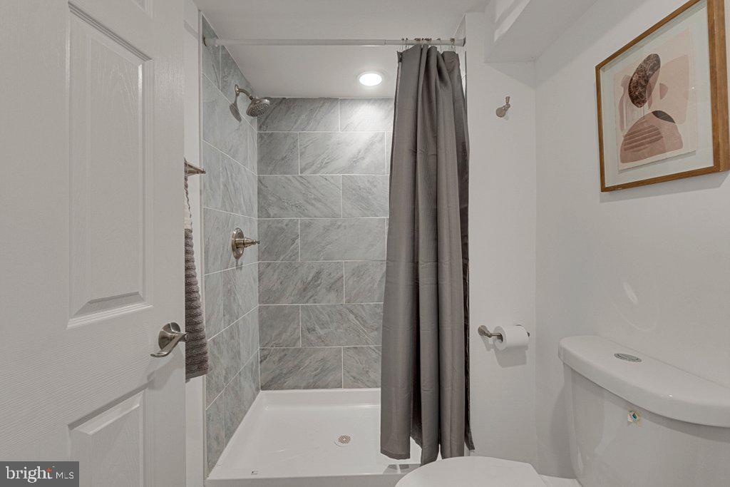 BRIDGEVIEW - GREENLAWN - Residential