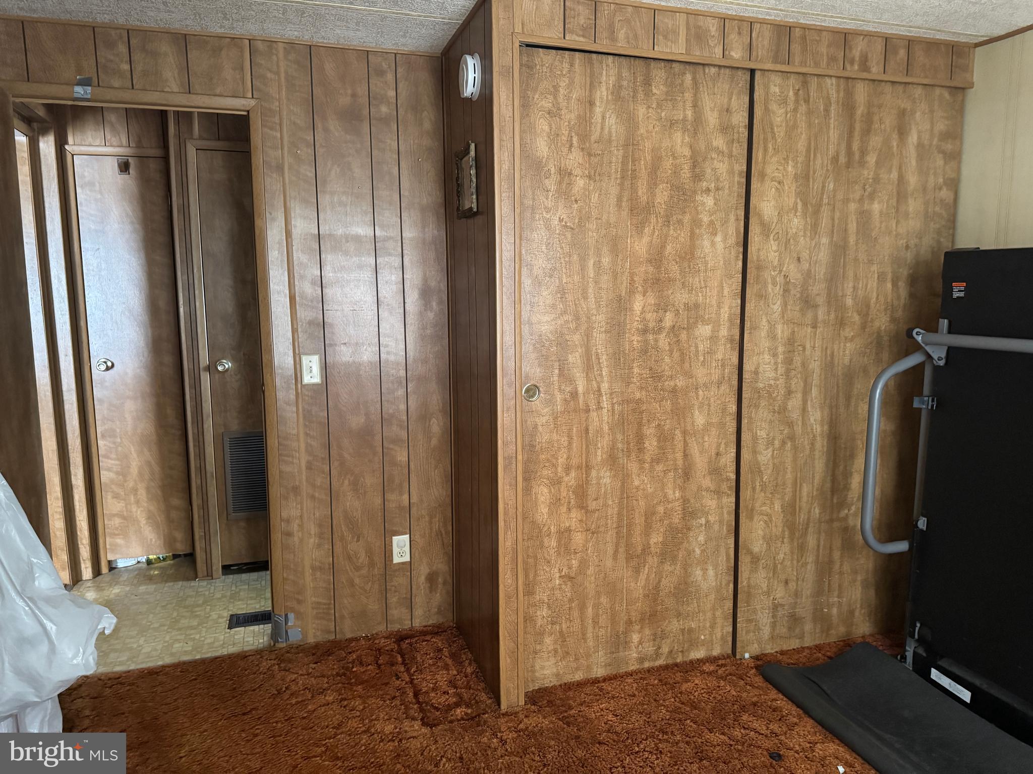 PENNWOOD CROSSING - Residential