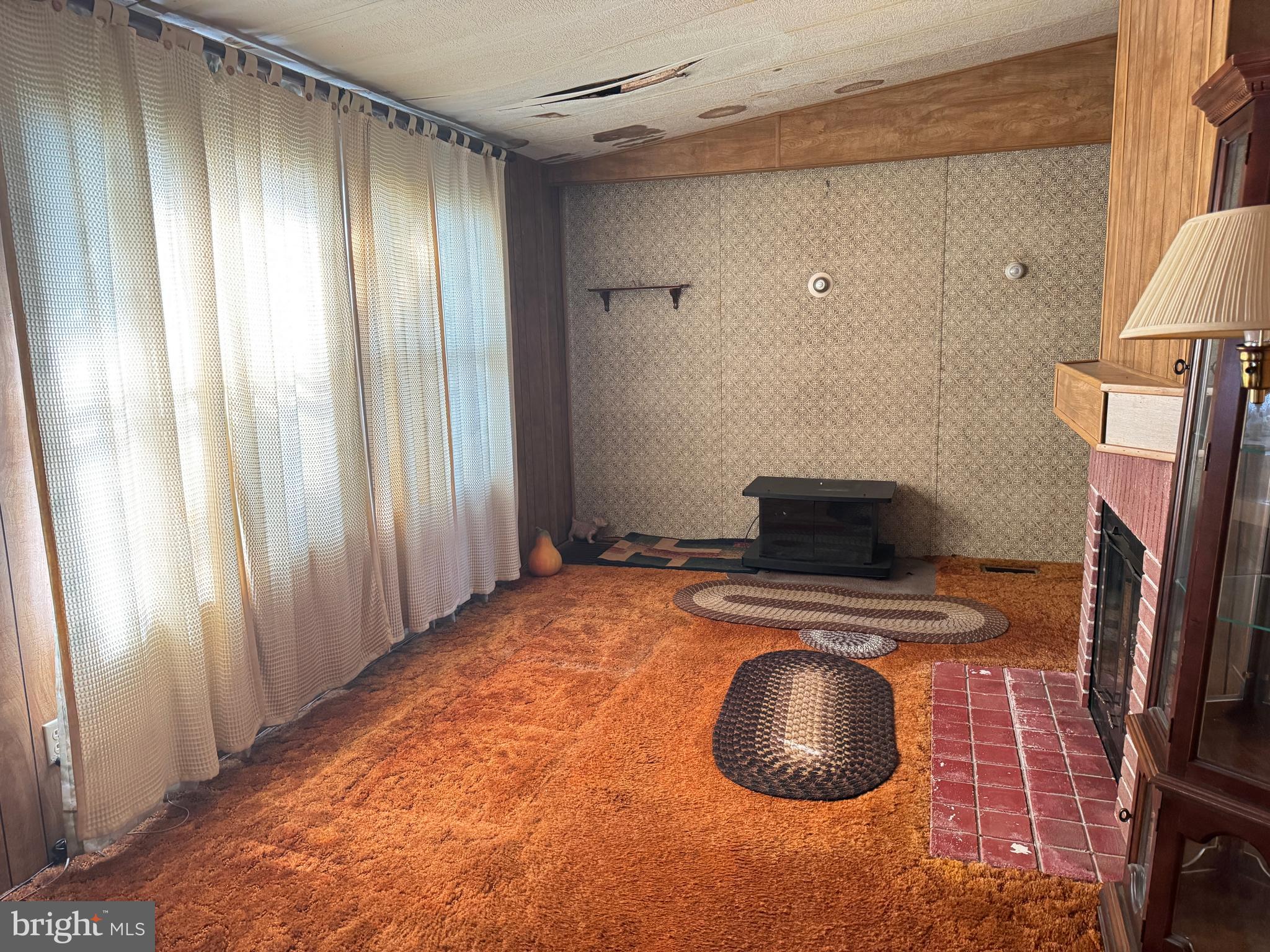 PENNWOOD CROSSING - Residential