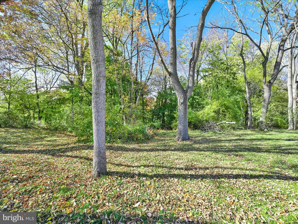 Photo of 1025 Drager Road, COLUMBIA, PA 17512 (MLS # PALA2063854)