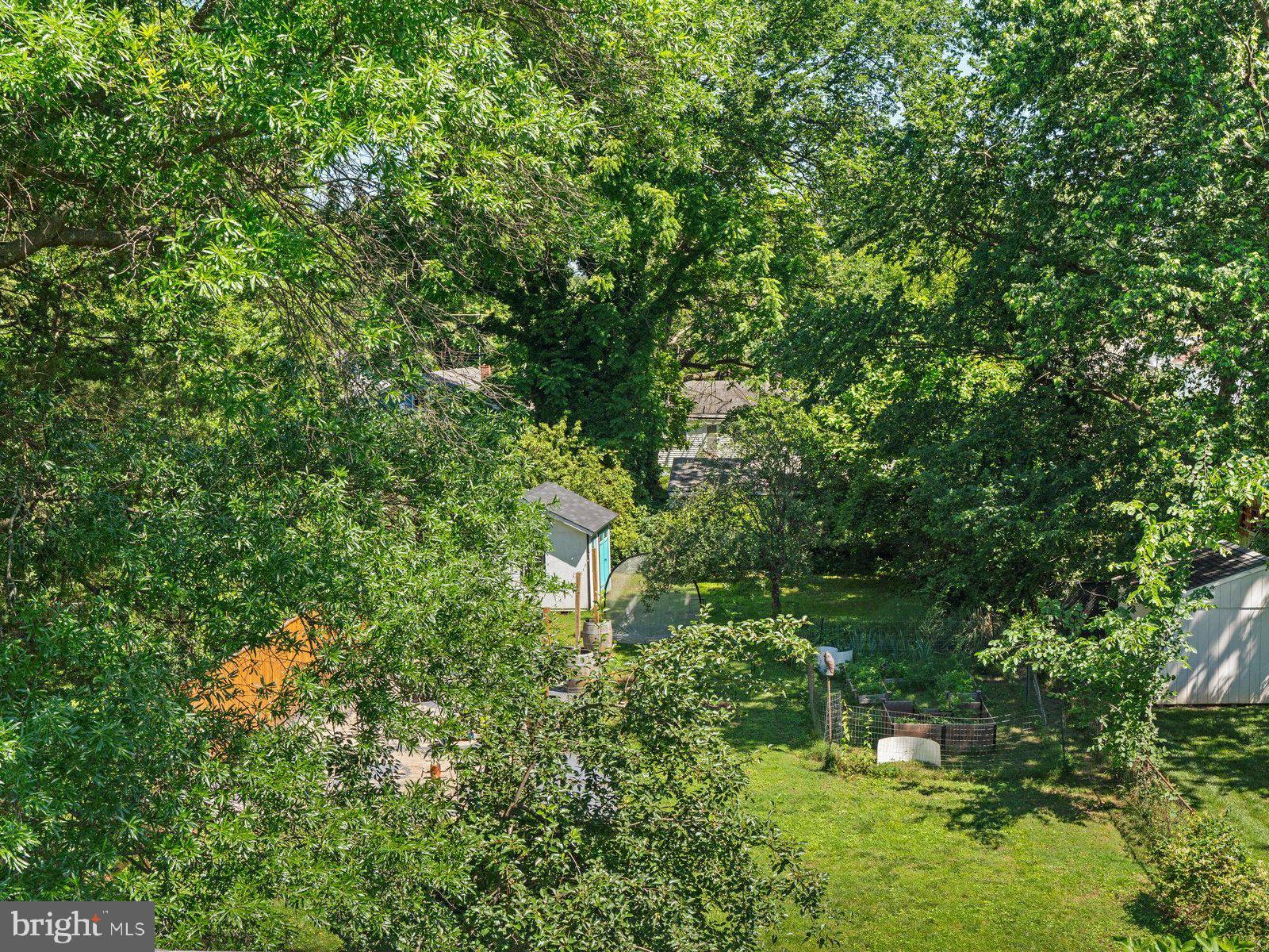 BRENTWOOD - Residential