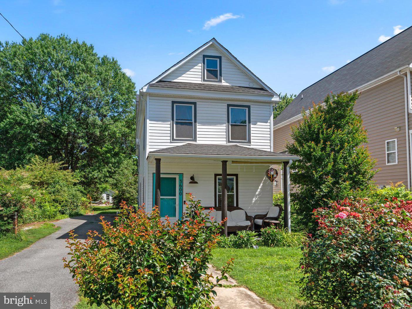 BRENTWOOD - Residential