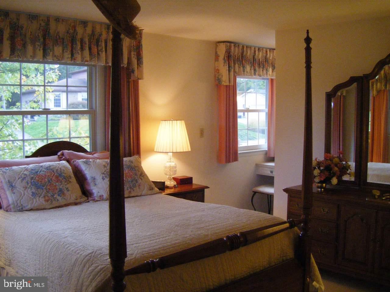 HAINES ACRES - Residential