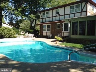 HAINES ACRES - Residential