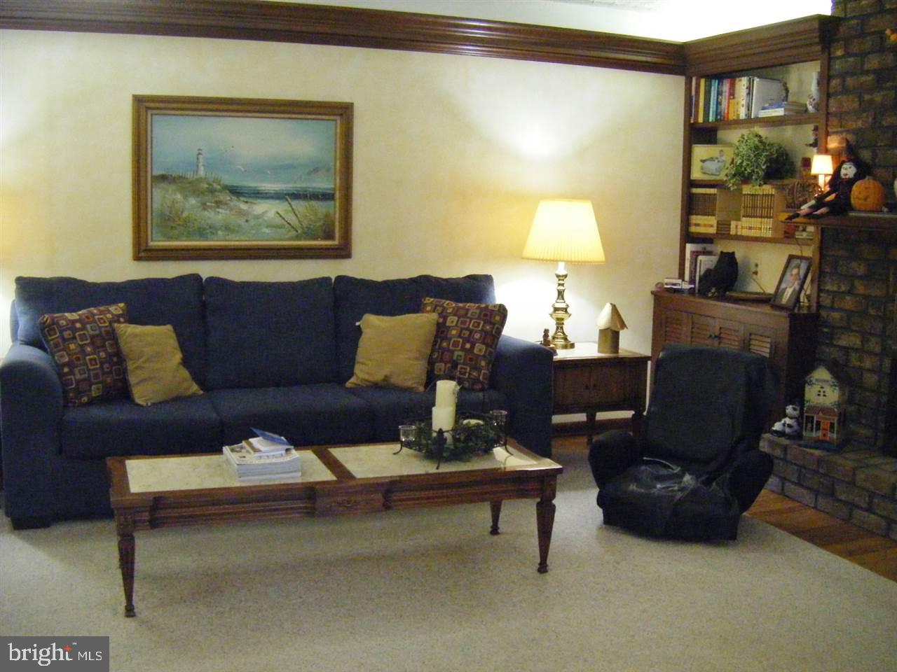 HAINES ACRES - Residential