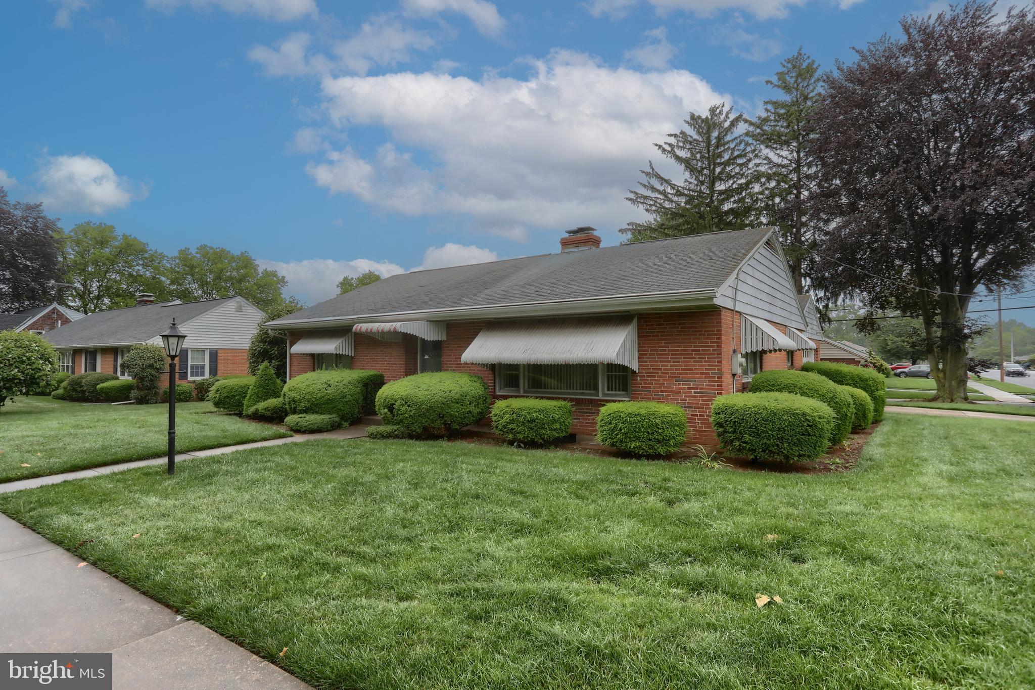 228 S FORGE ROAD