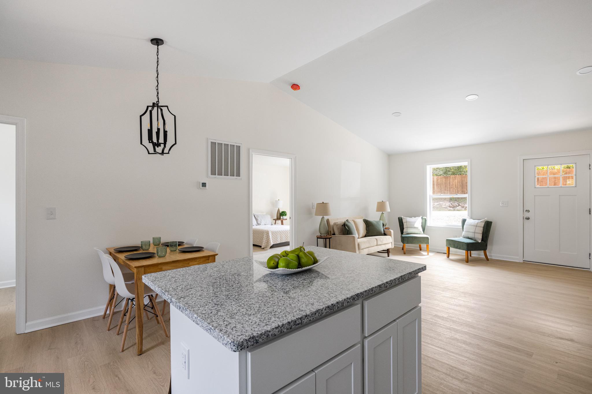 SHANNONDALE - Residential