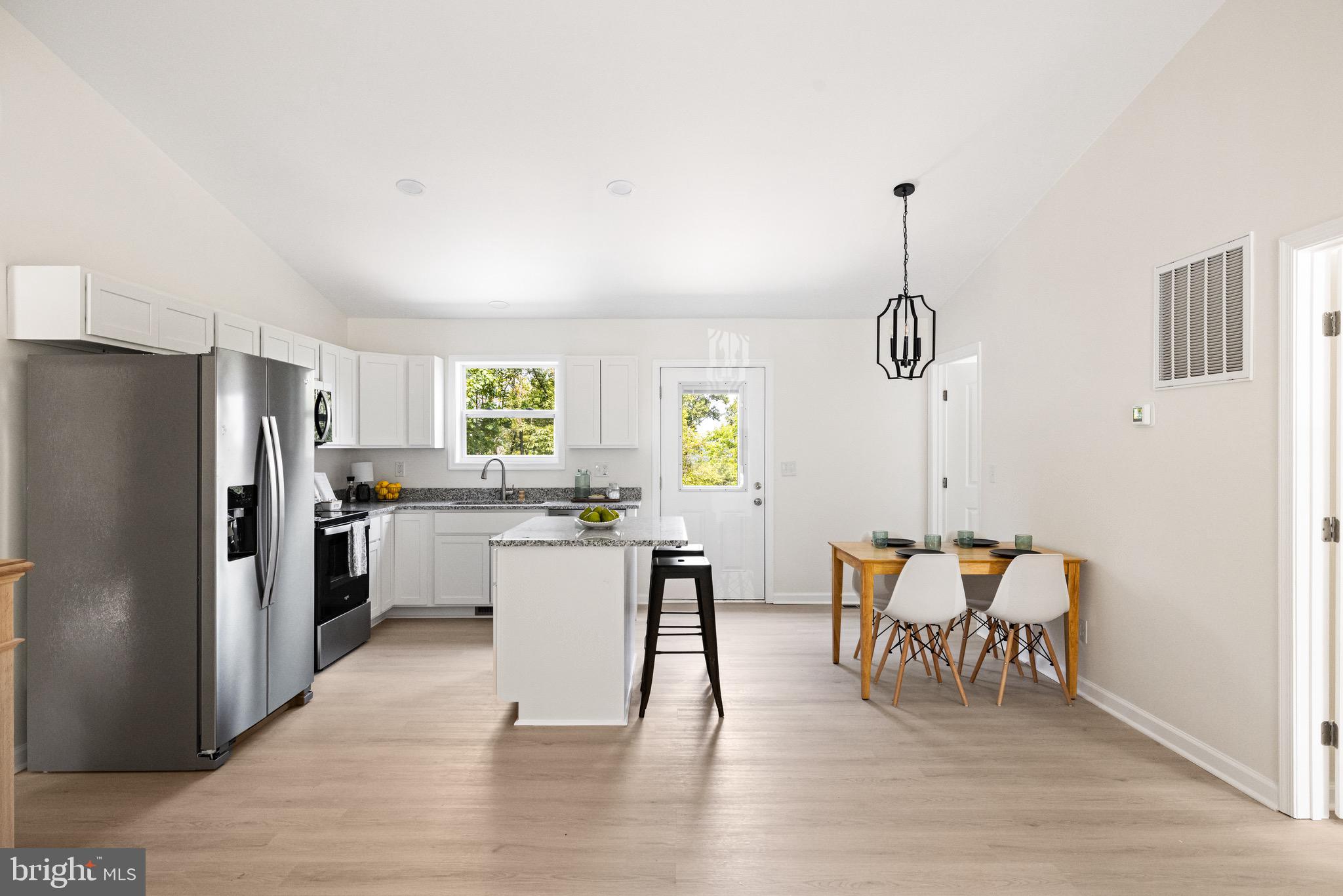 SHANNONDALE - Residential