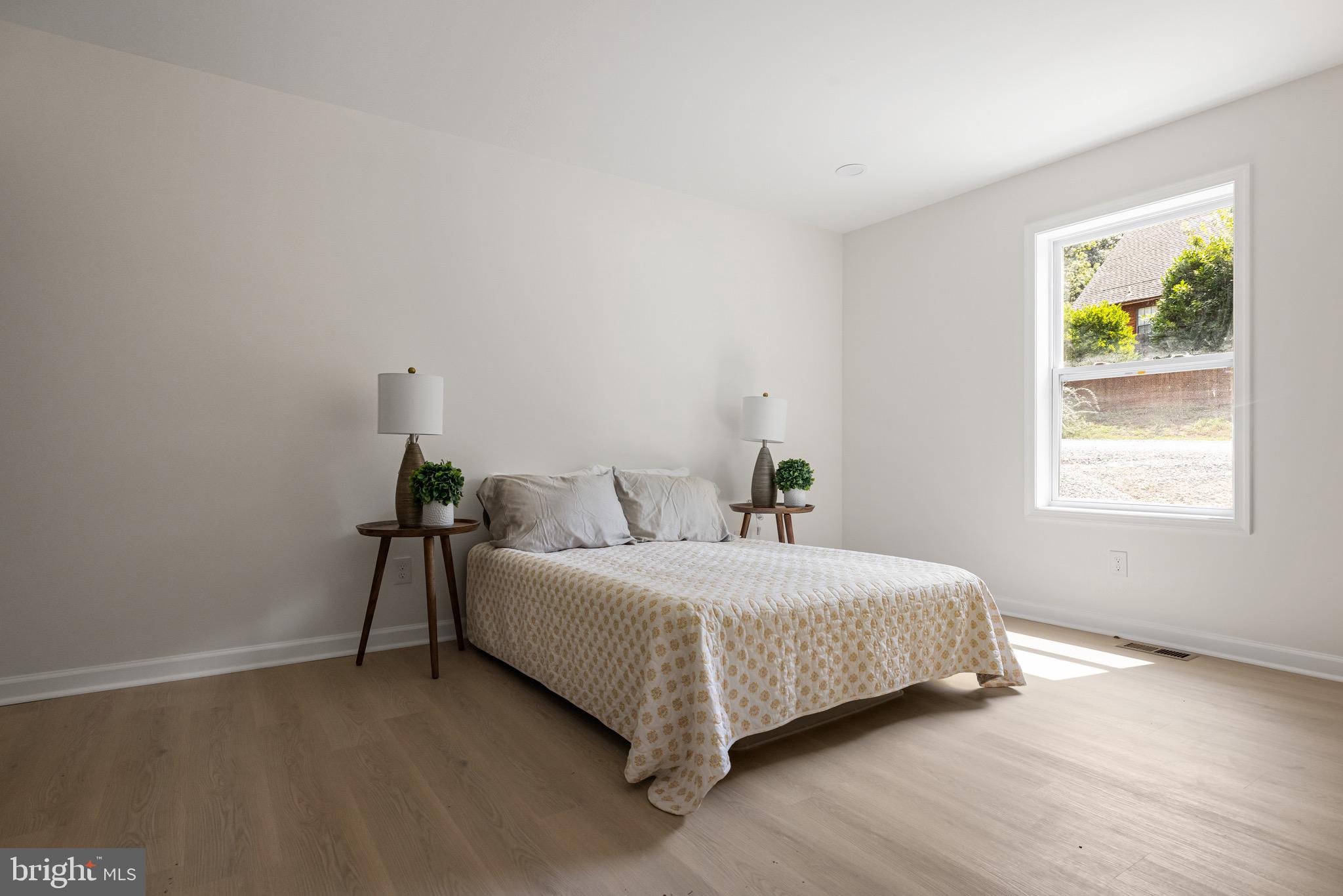 SHANNONDALE - Residential