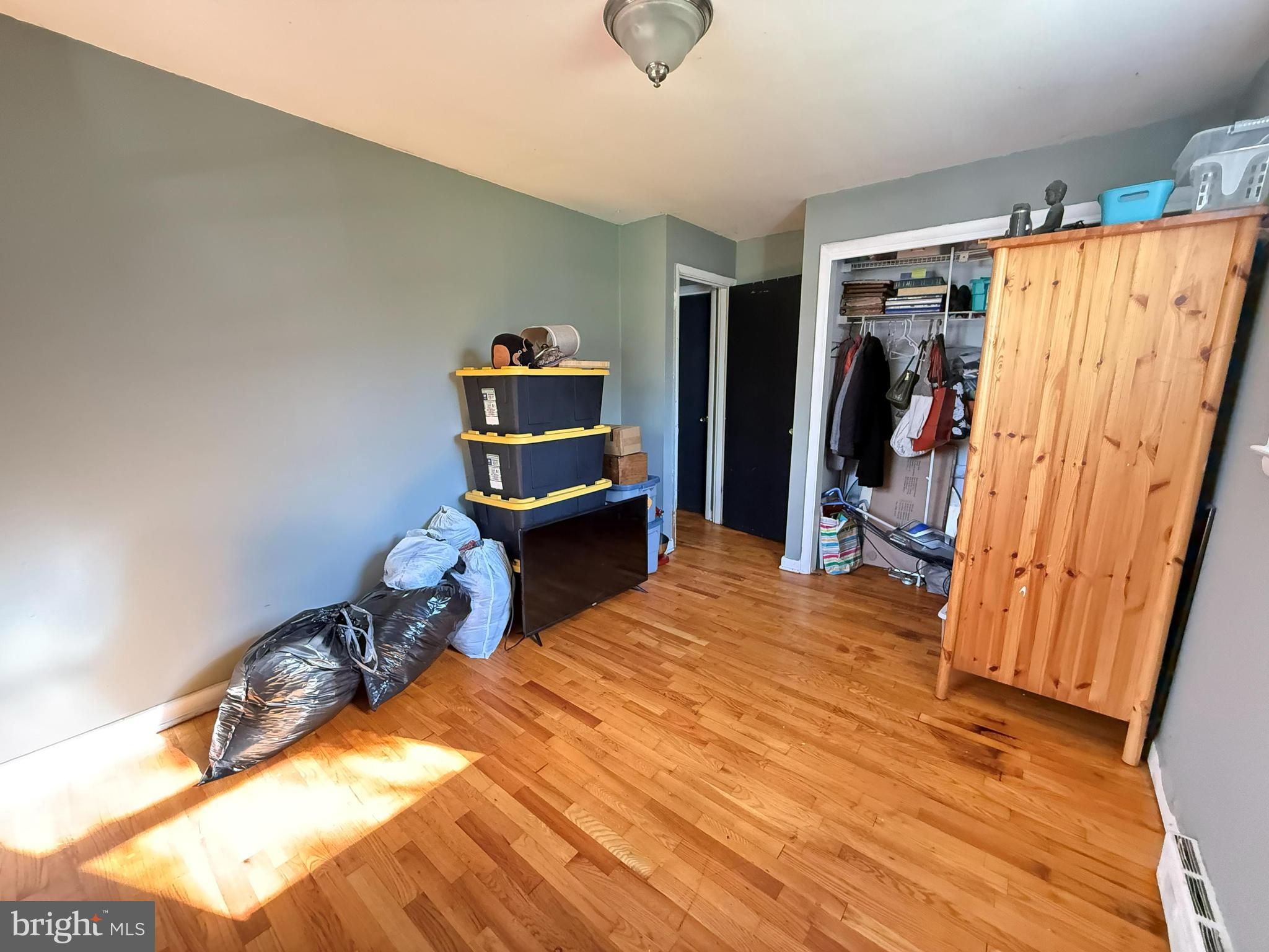 HADDOX TERRACE - Residential