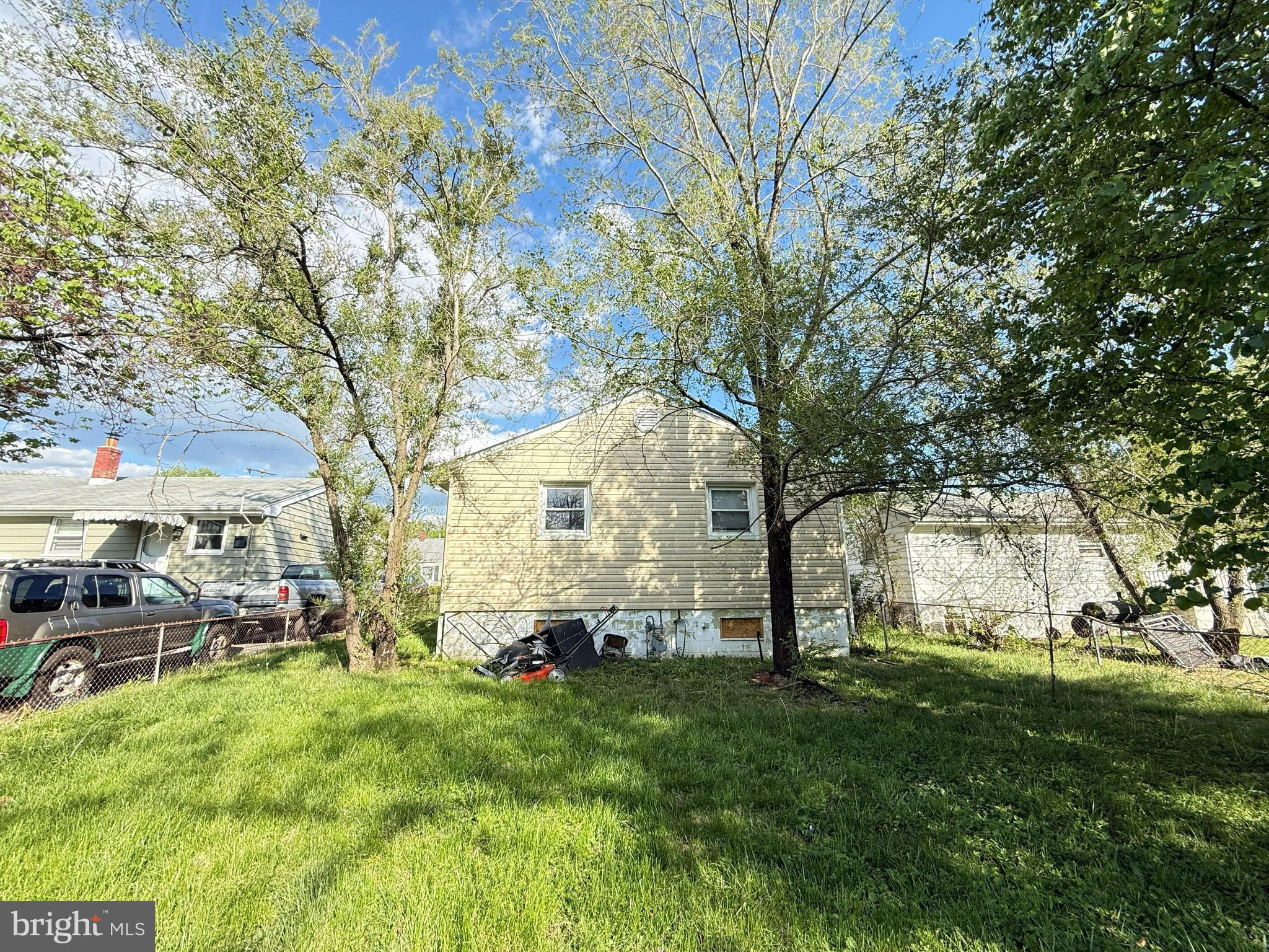 HADDOX TERRACE - Residential