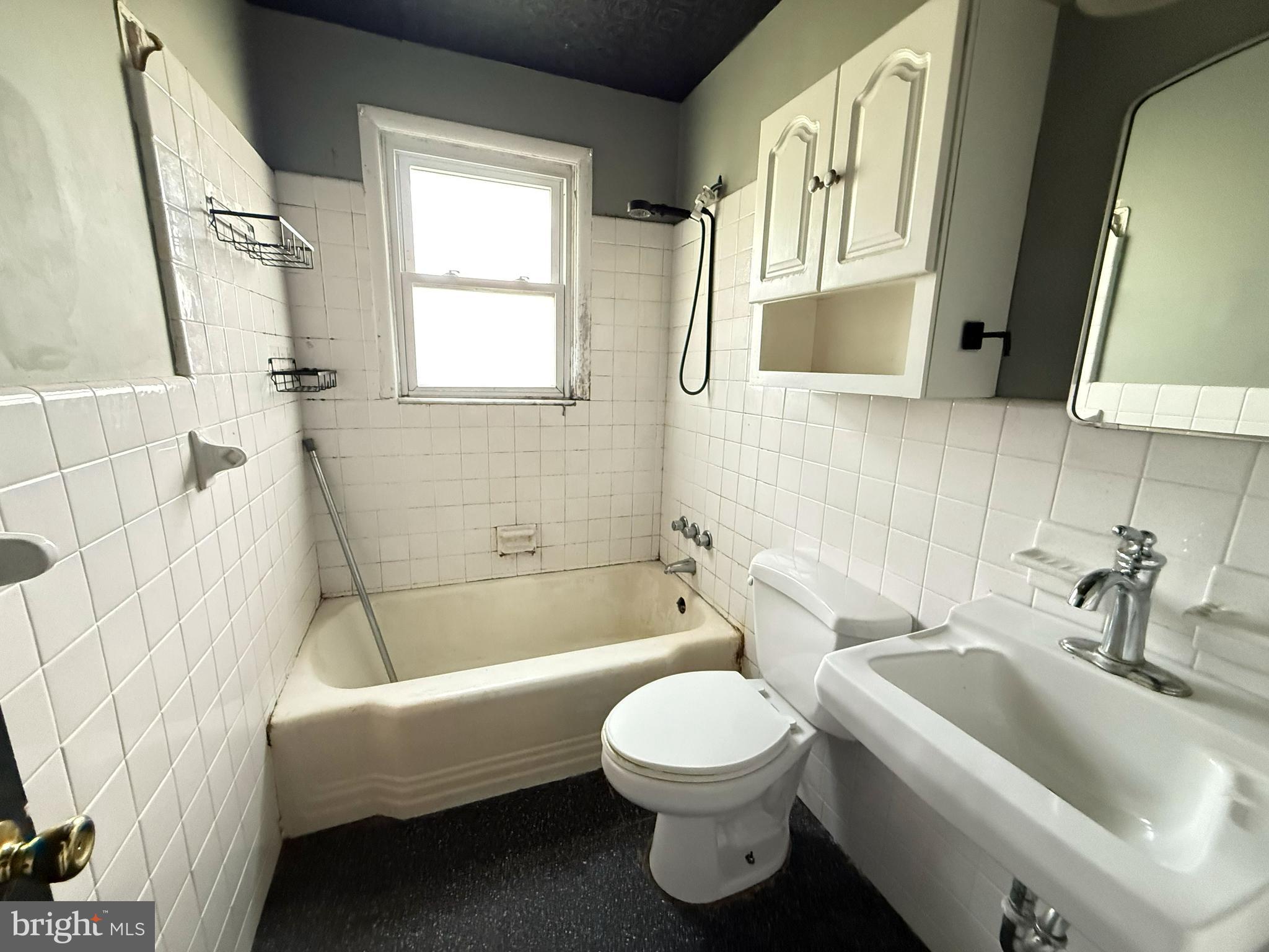 HADDOX TERRACE - Residential