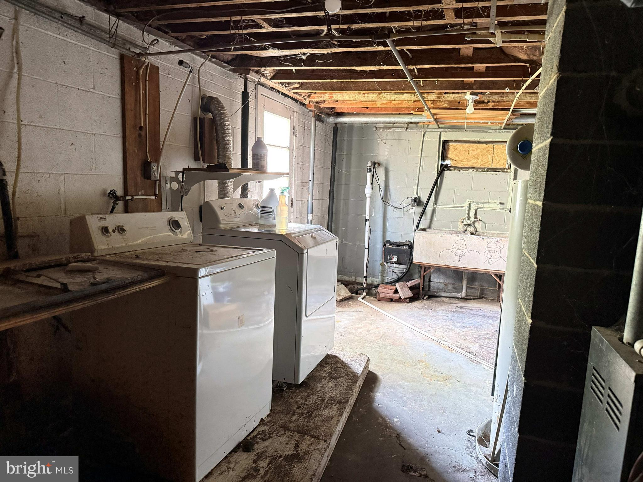 HADDOX TERRACE - Residential