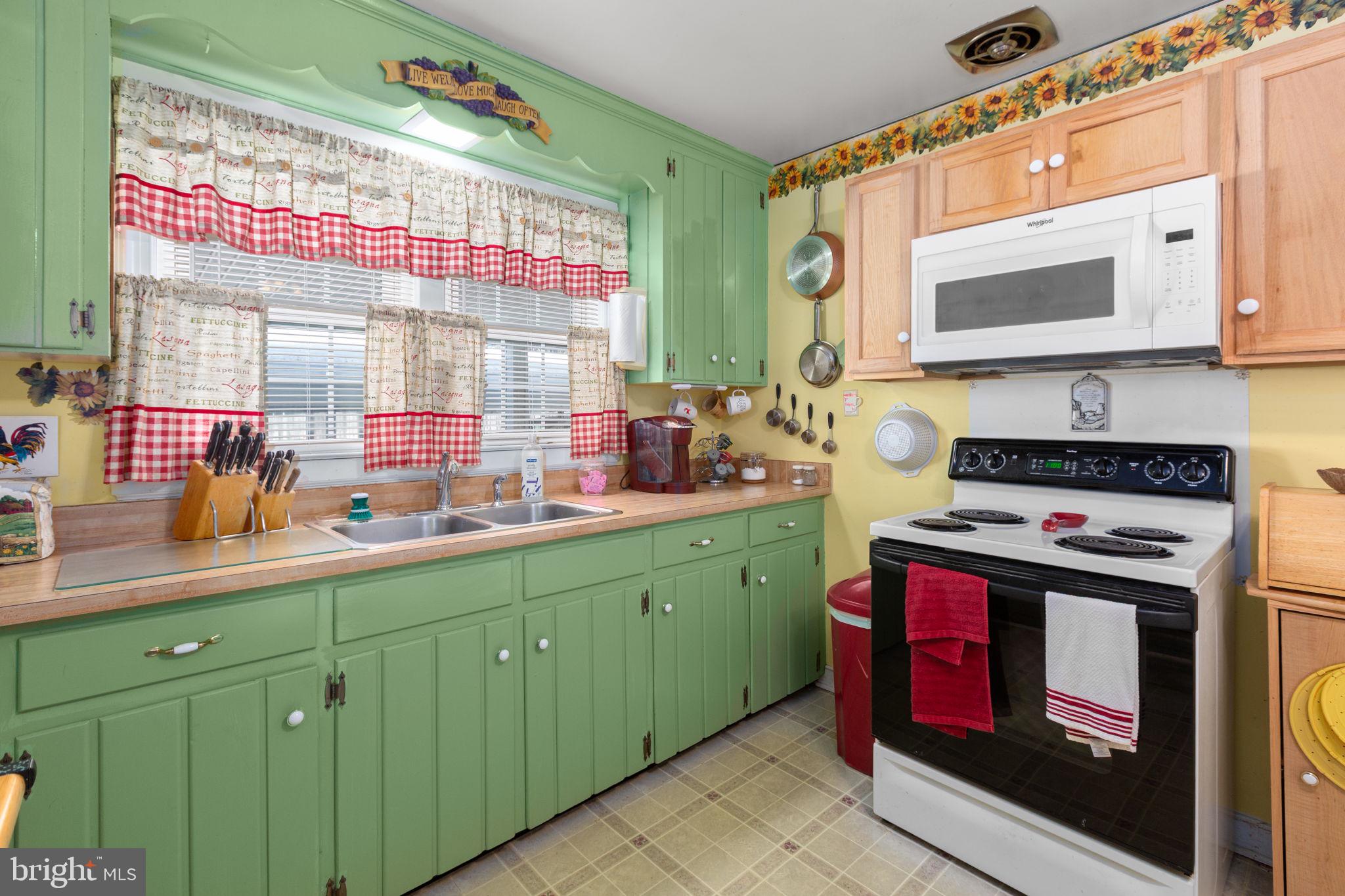 GRAFTON VILLAGE - Residential