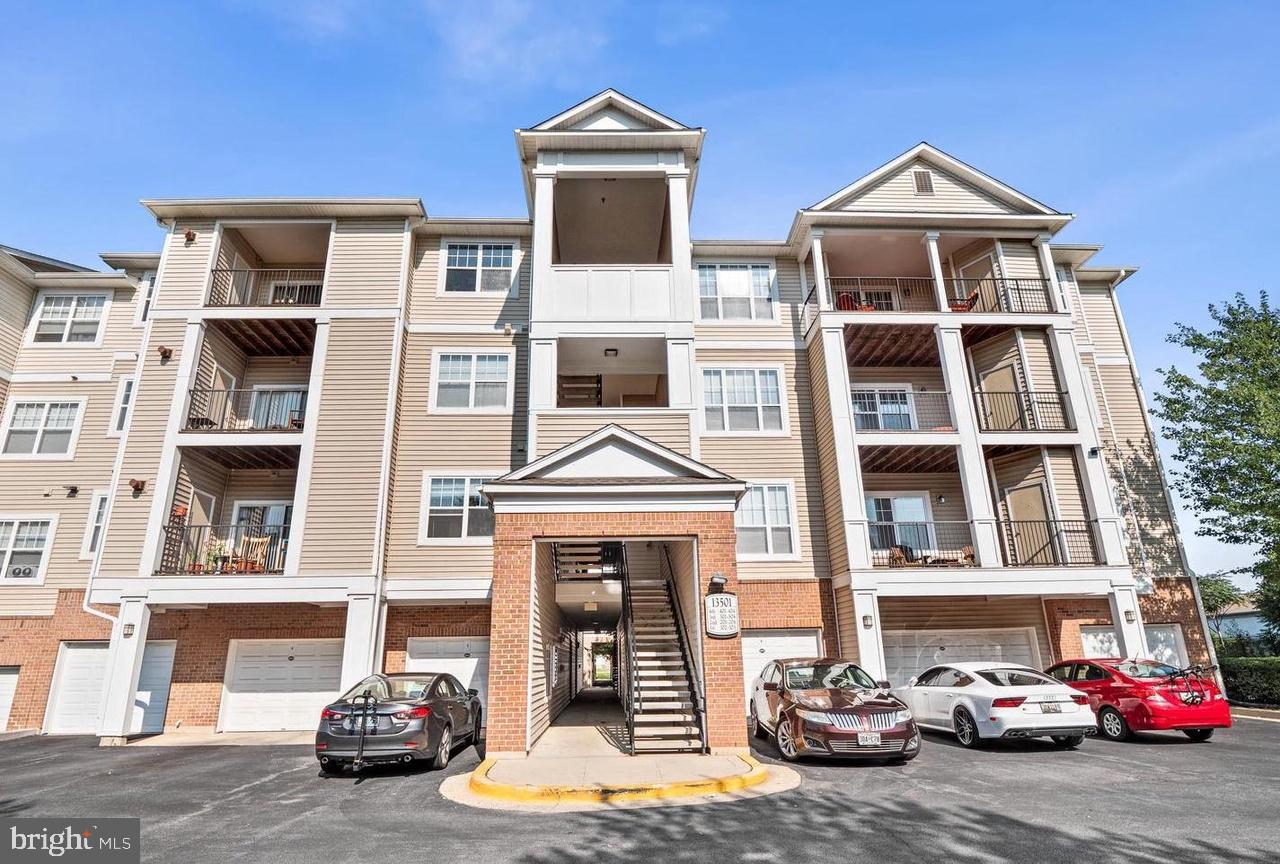 ASHMORE AT GERMANOWN COMMUNITY - Residential