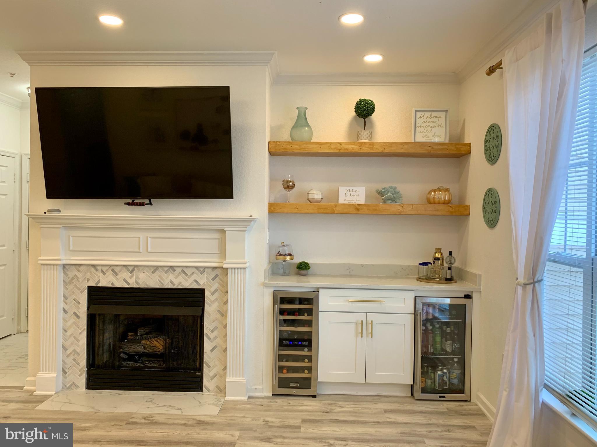 ASHMORE AT GERMANOWN COMMUNITY - Residential